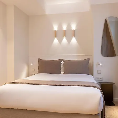 Le Daum מלון פריז