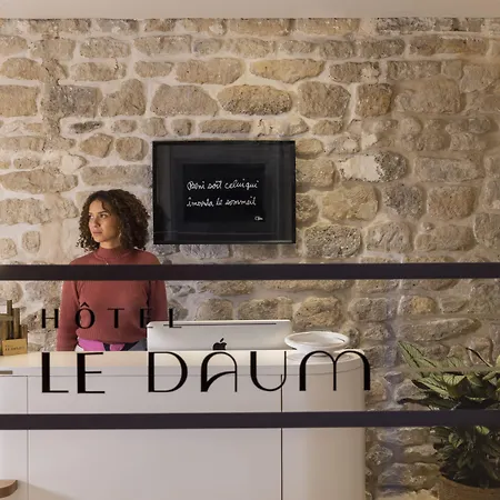 Le Daum מלון פריז