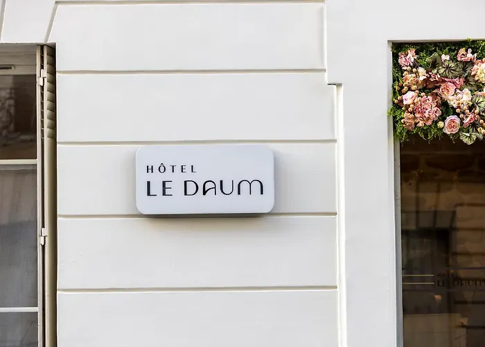 Отель Le Daum 3*