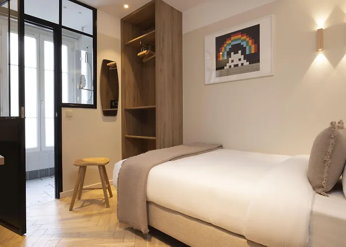 Le Daum 3* Париж